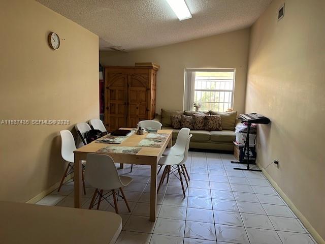 1ST ADDN TO ALAMEDA JARDI - Residential