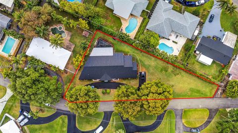 Photo of 3211 Calle Largo Dr, Hollywood, FL 33021 (MLS # A11967570)