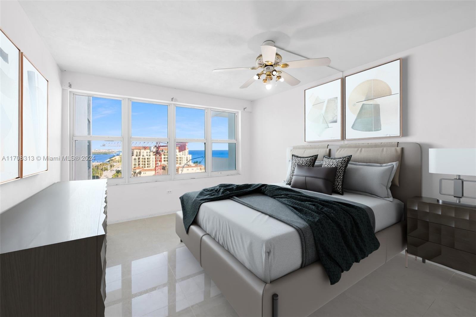 HOLLYWOOD TOWERS CONDO - Residential
