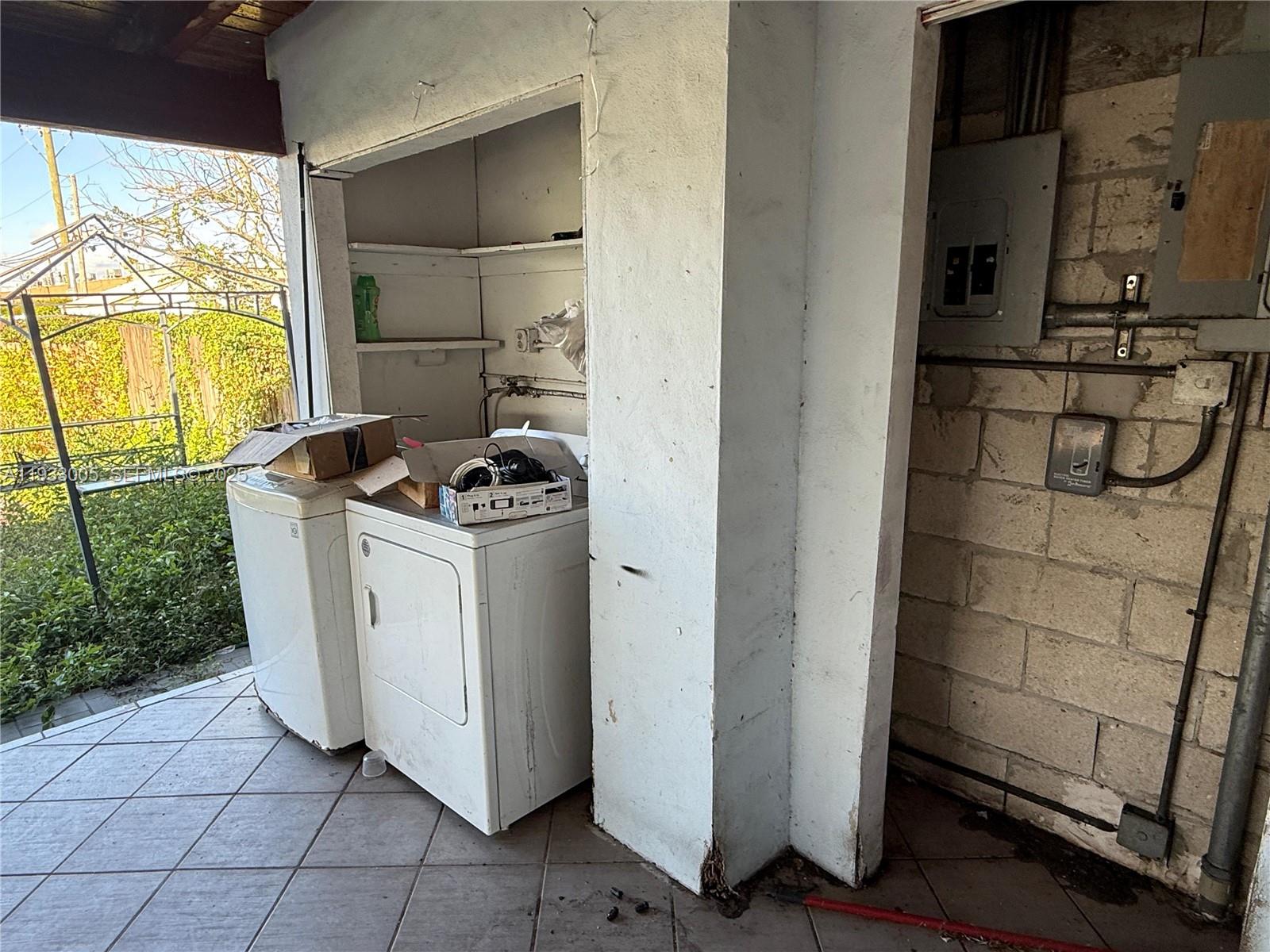 SUNSET HEIGHTS - Residential