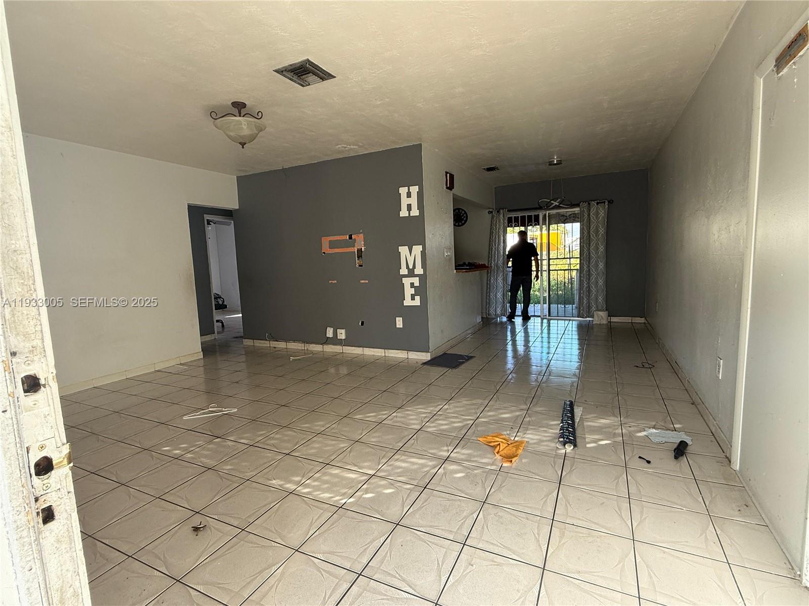 SUNSET HEIGHTS - Residential