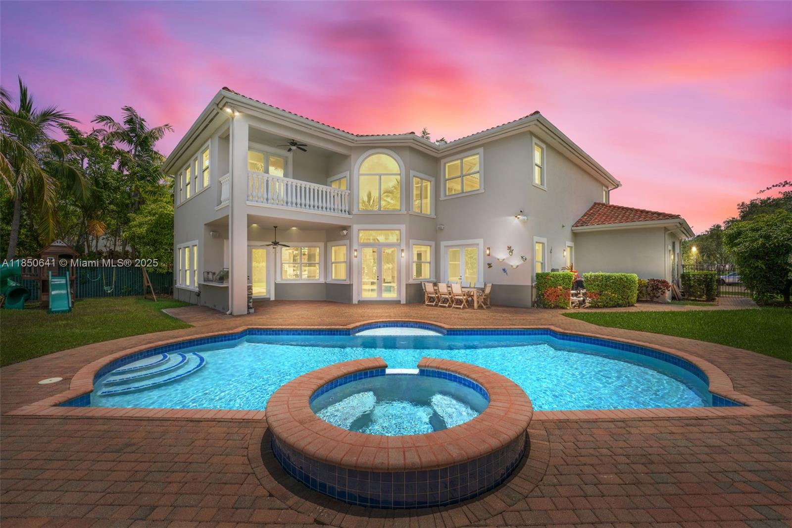 THREE ISLANDS 3RD SECTION - Residential