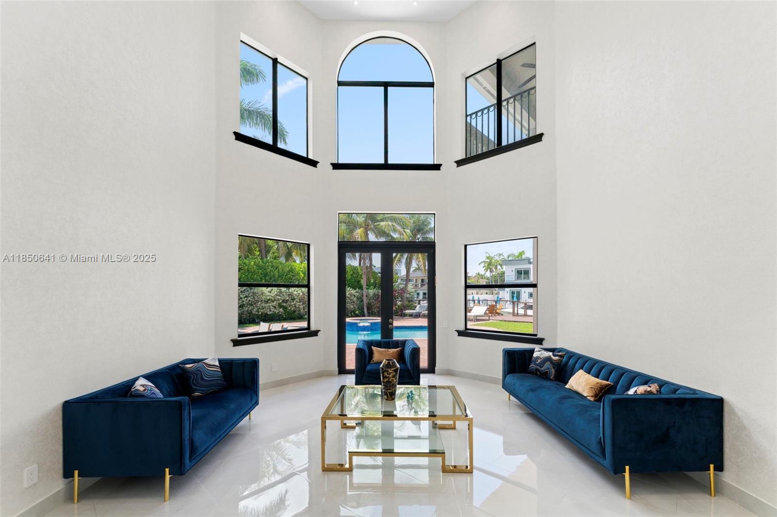 1031 Harbor Ct
