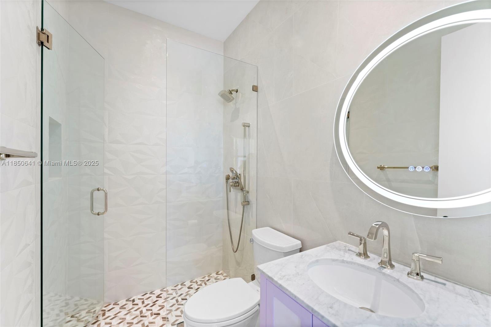 THREE ISLANDS 3RD SECTION - Residential