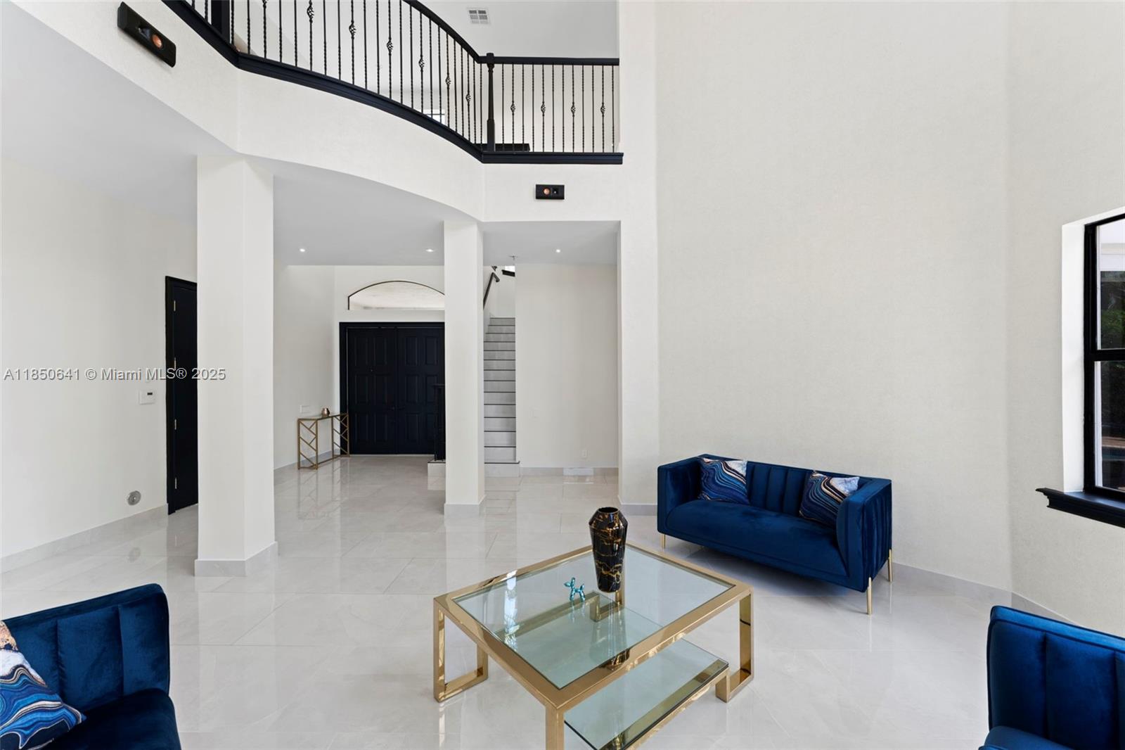 1031 Harbor Ct