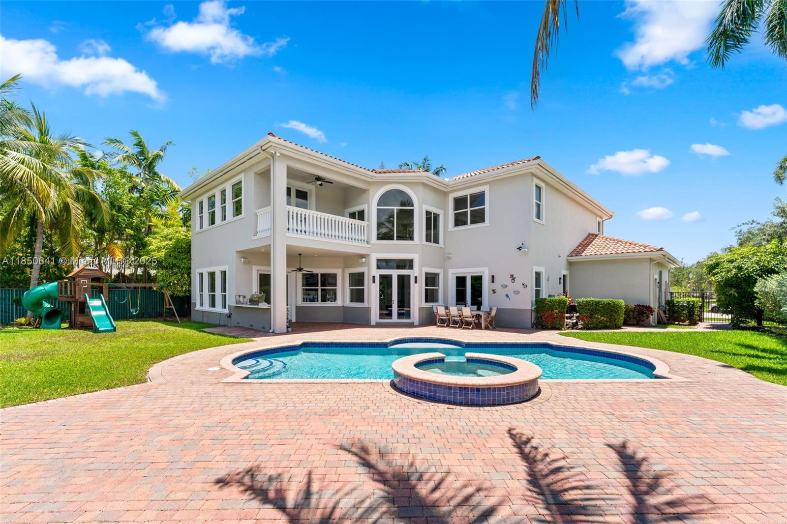 THREE ISLANDS 3RD SECTION - Residential