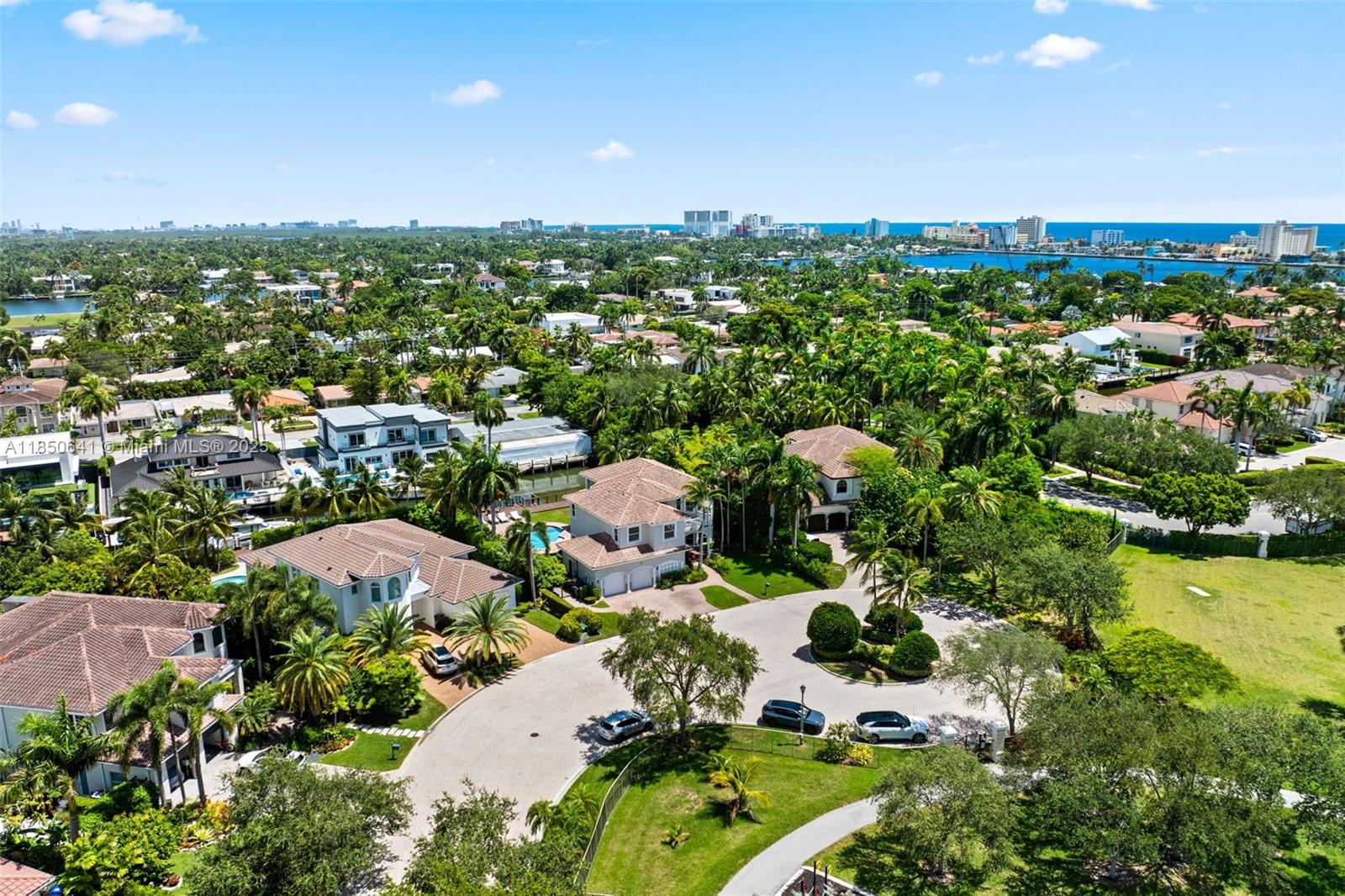 THREE ISLANDS 3RD SECTION - Residential