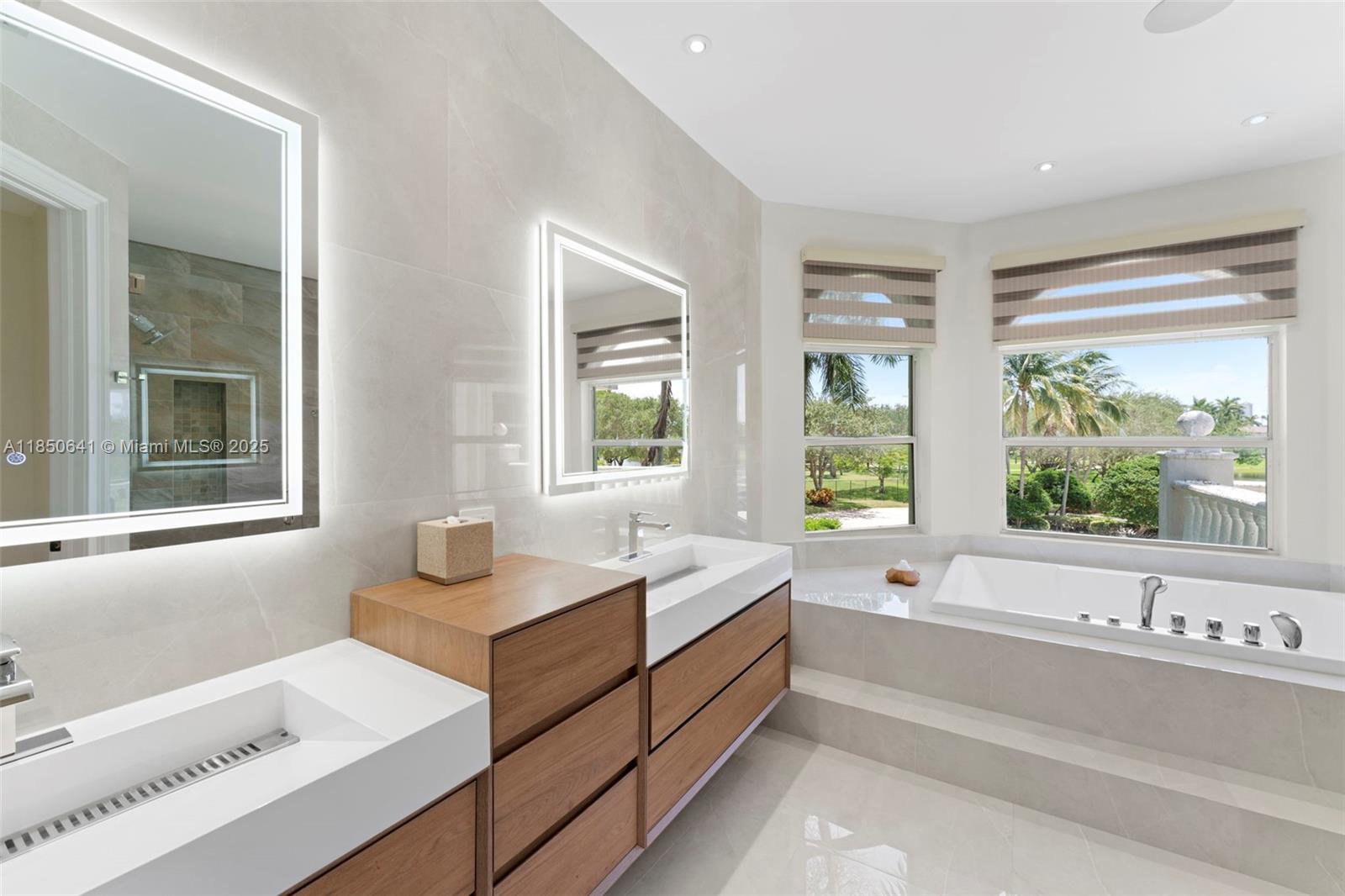 THREE ISLANDS 3RD SECTION - Residential