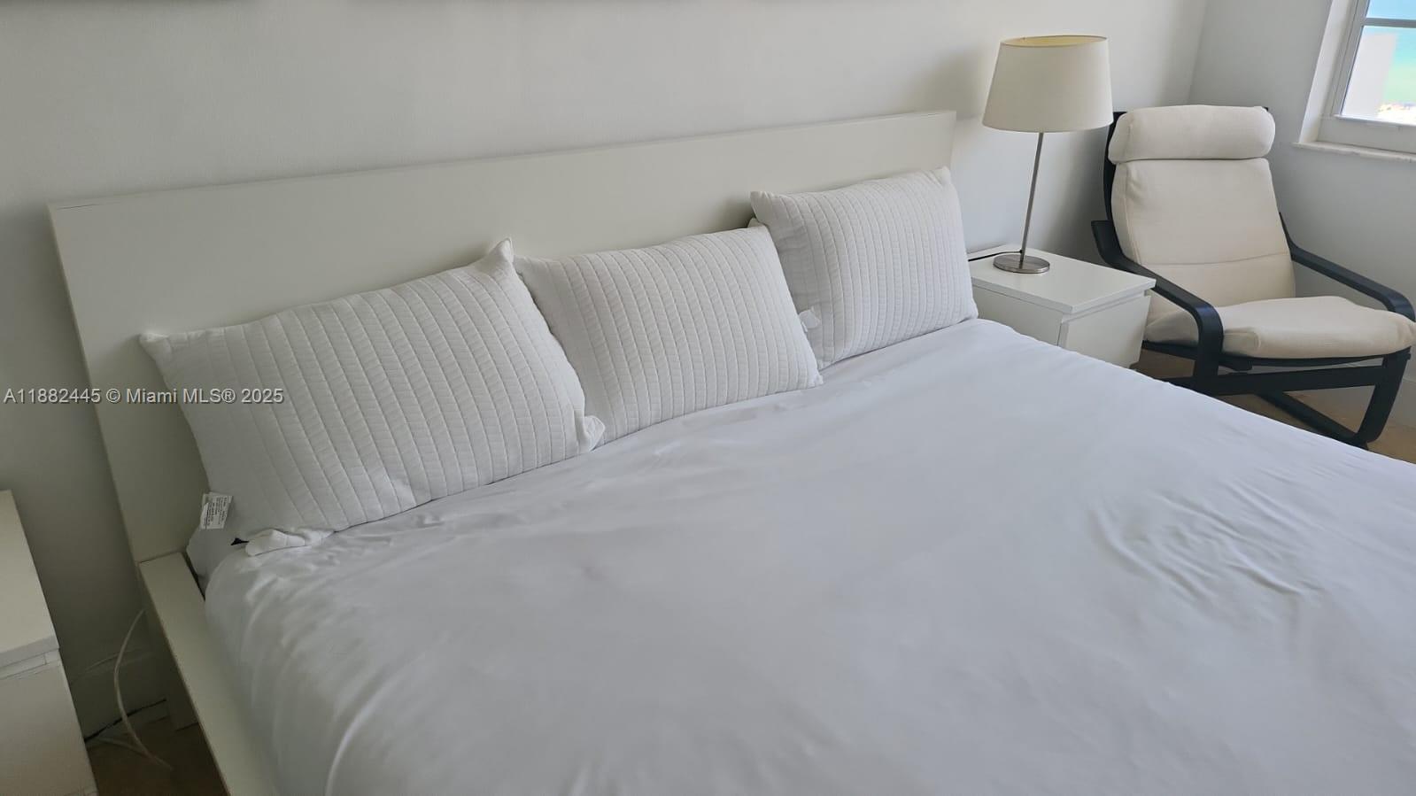 THE DECOPLAGE CONDO - Residential