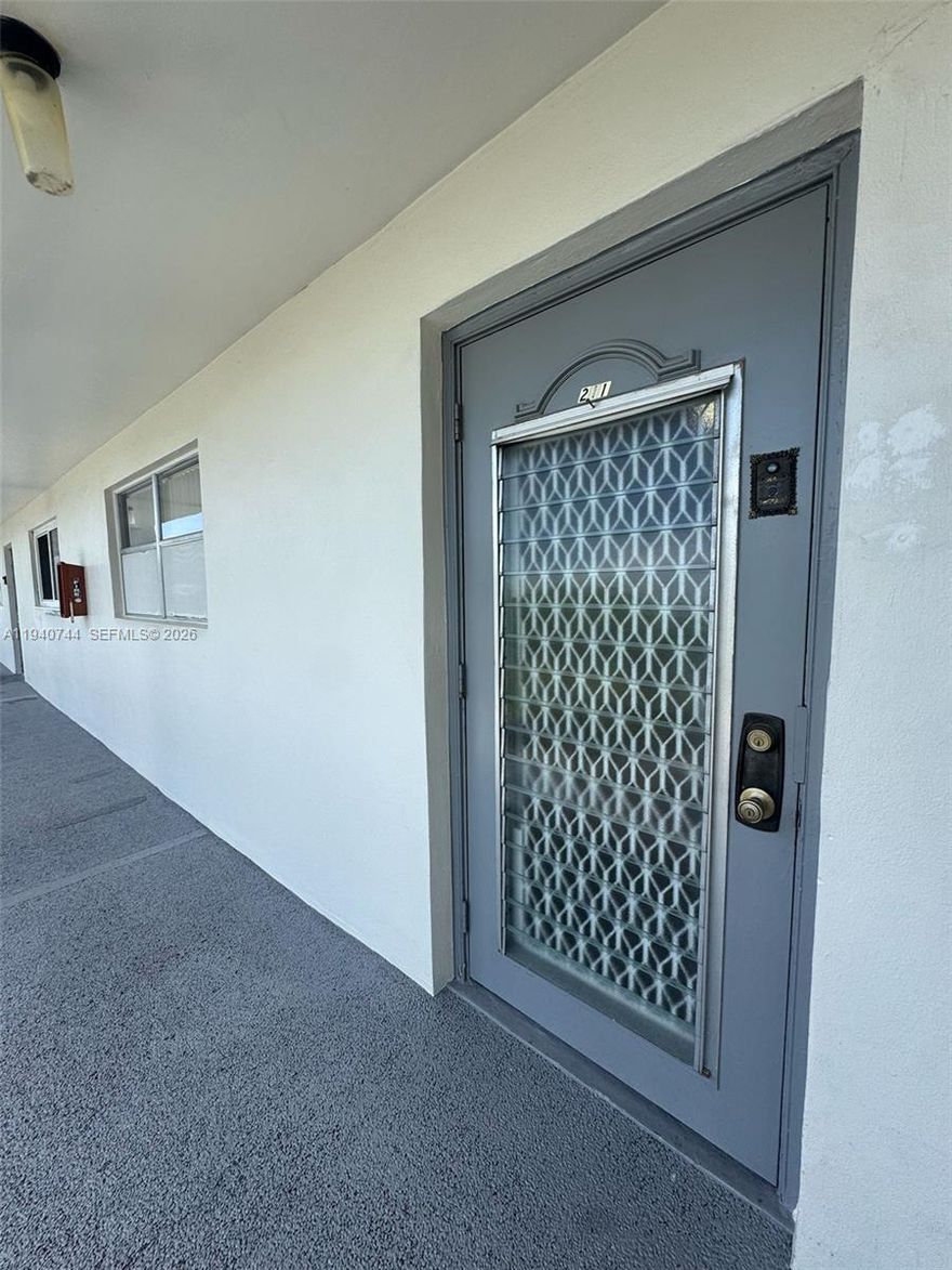 Spacious and excellent 2-bedroom, 2-bathroom apartment, close to supermarkets and churches. Quiet and safe community. At least one person 55+ years of age. Includes water, cable, and internet.