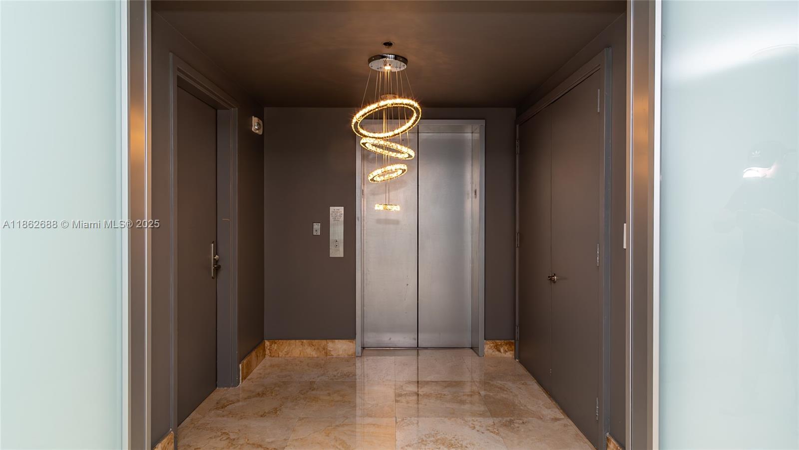 1331 Brickell Bay Dr 1402