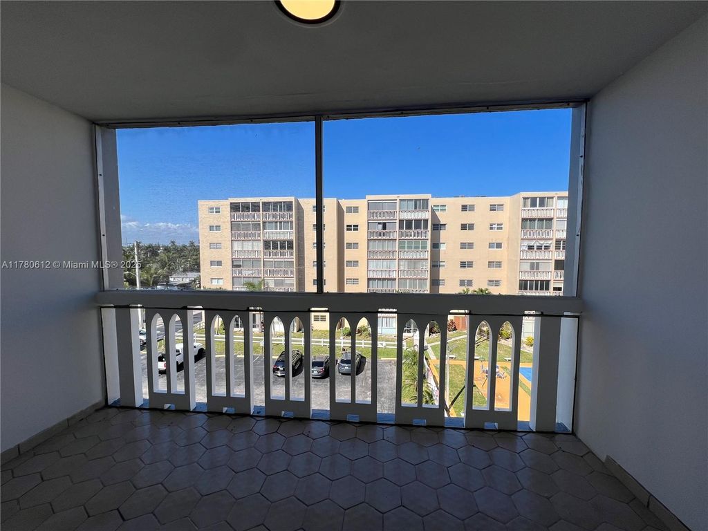 Photo of 420 NE 12th Ave #503, Hallandale Beach, FL 33009 (MLS # A11780612)