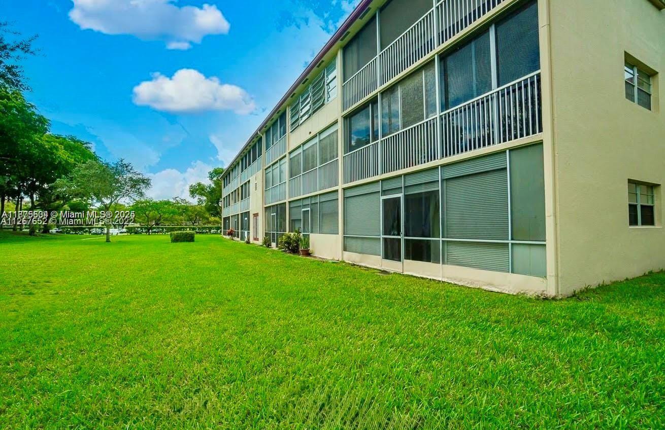 NEW HAMPTON AT CENTURY VI - Residential