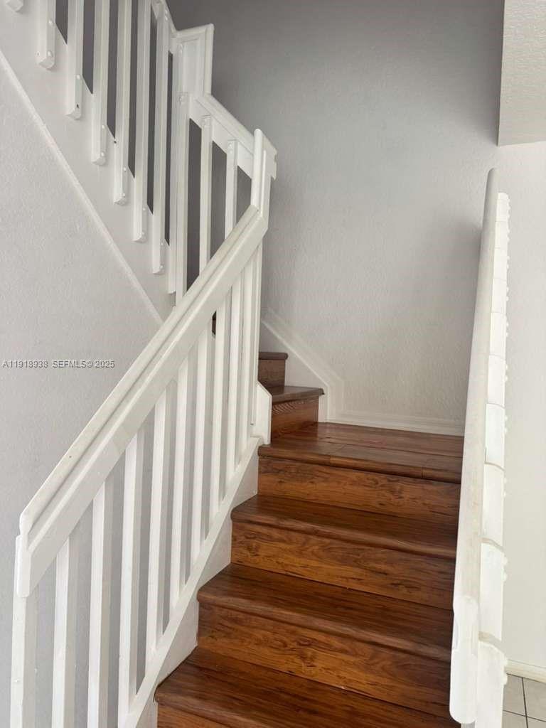 NEXT SUNRISE ENSEMBLE - Residential Lease