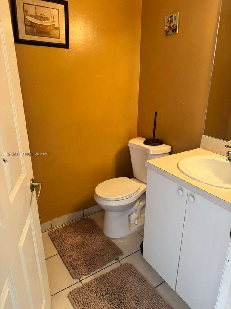 NEXT SUNRISE ENSEMBLE - Residential Lease