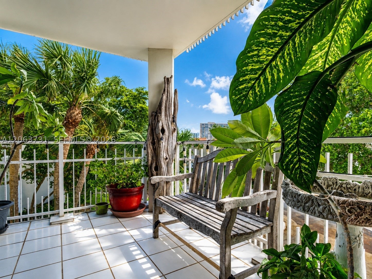 4000 Towerside Ter 301