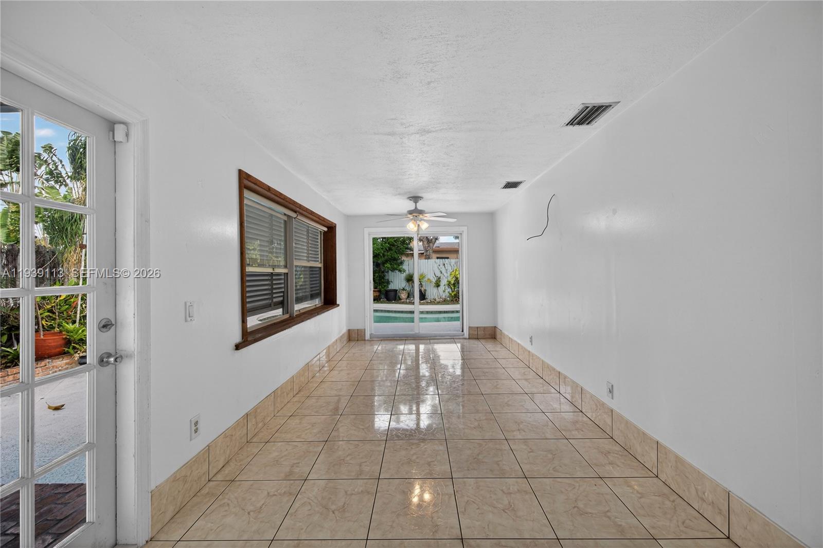 COLLIER ESTATES - Residential