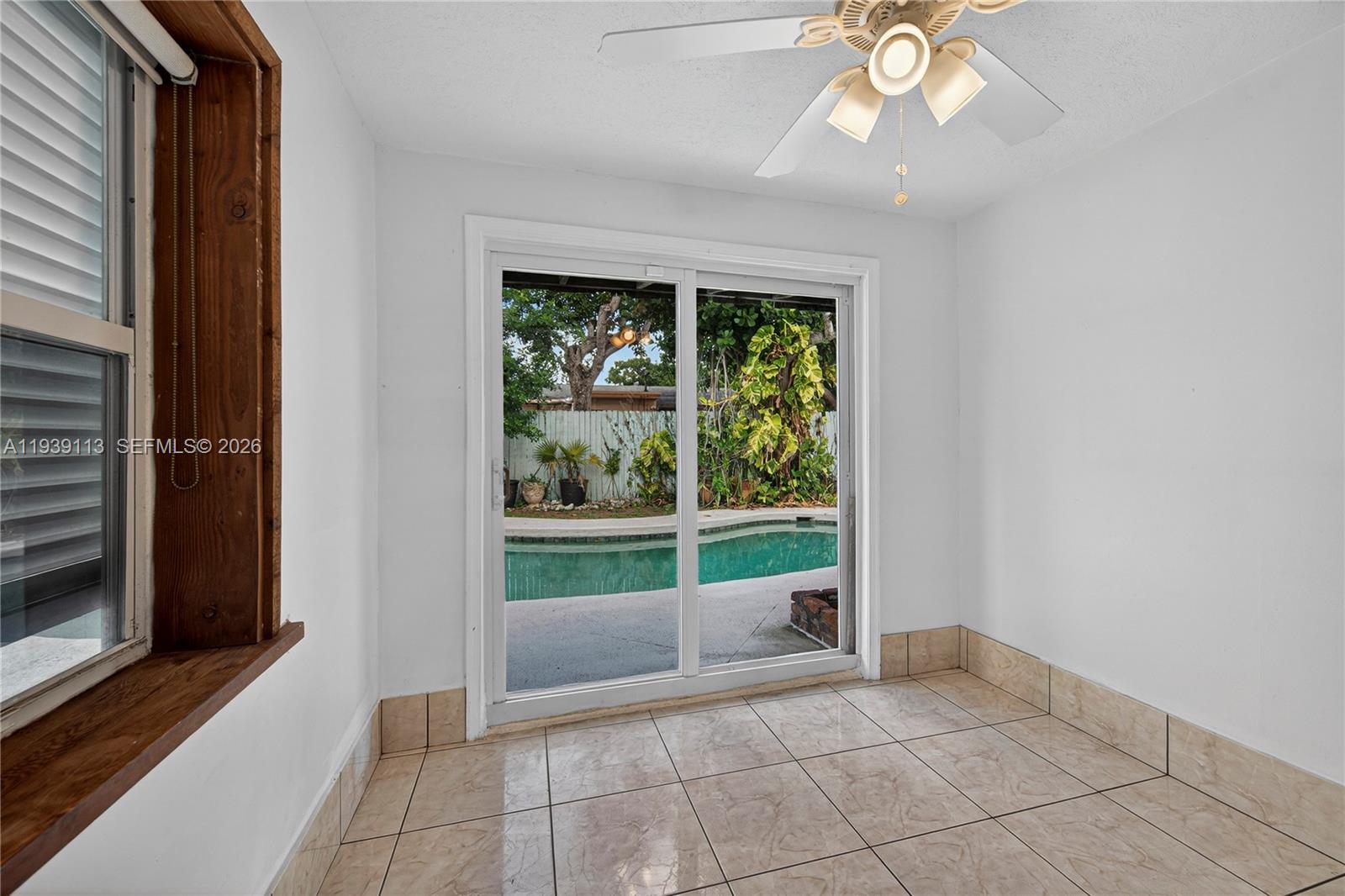 COLLIER ESTATES - Residential