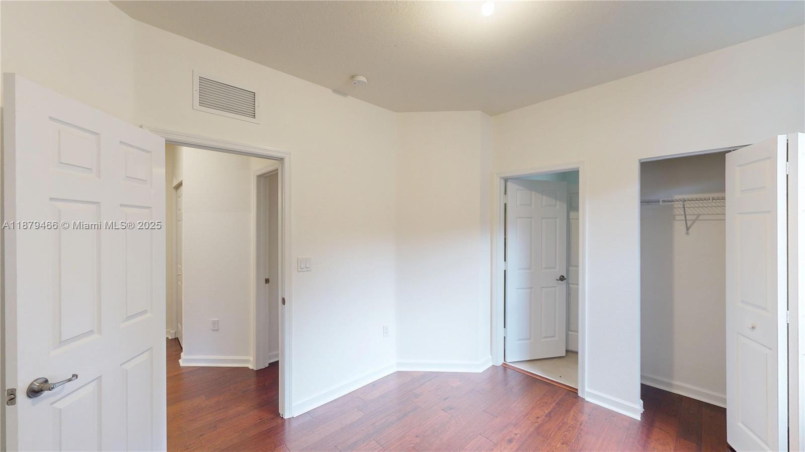 VENETIAN PARC WEST - Residential