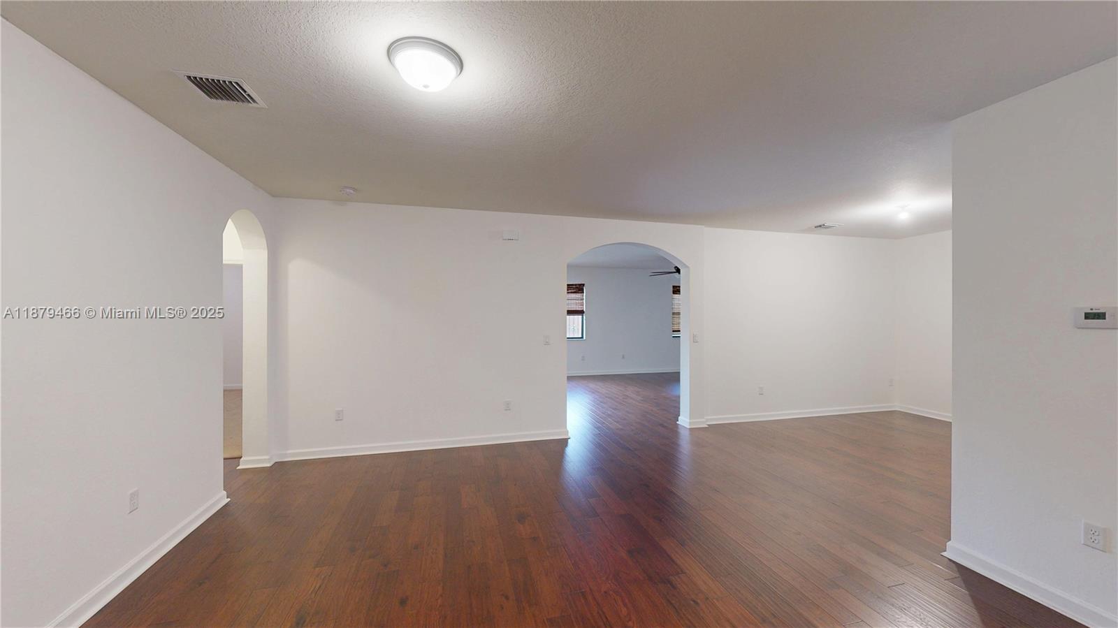 VENETIAN PARC WEST - Residential