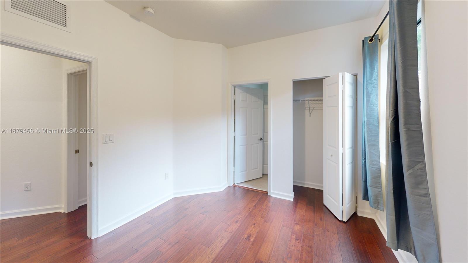 VENETIAN PARC WEST - Residential