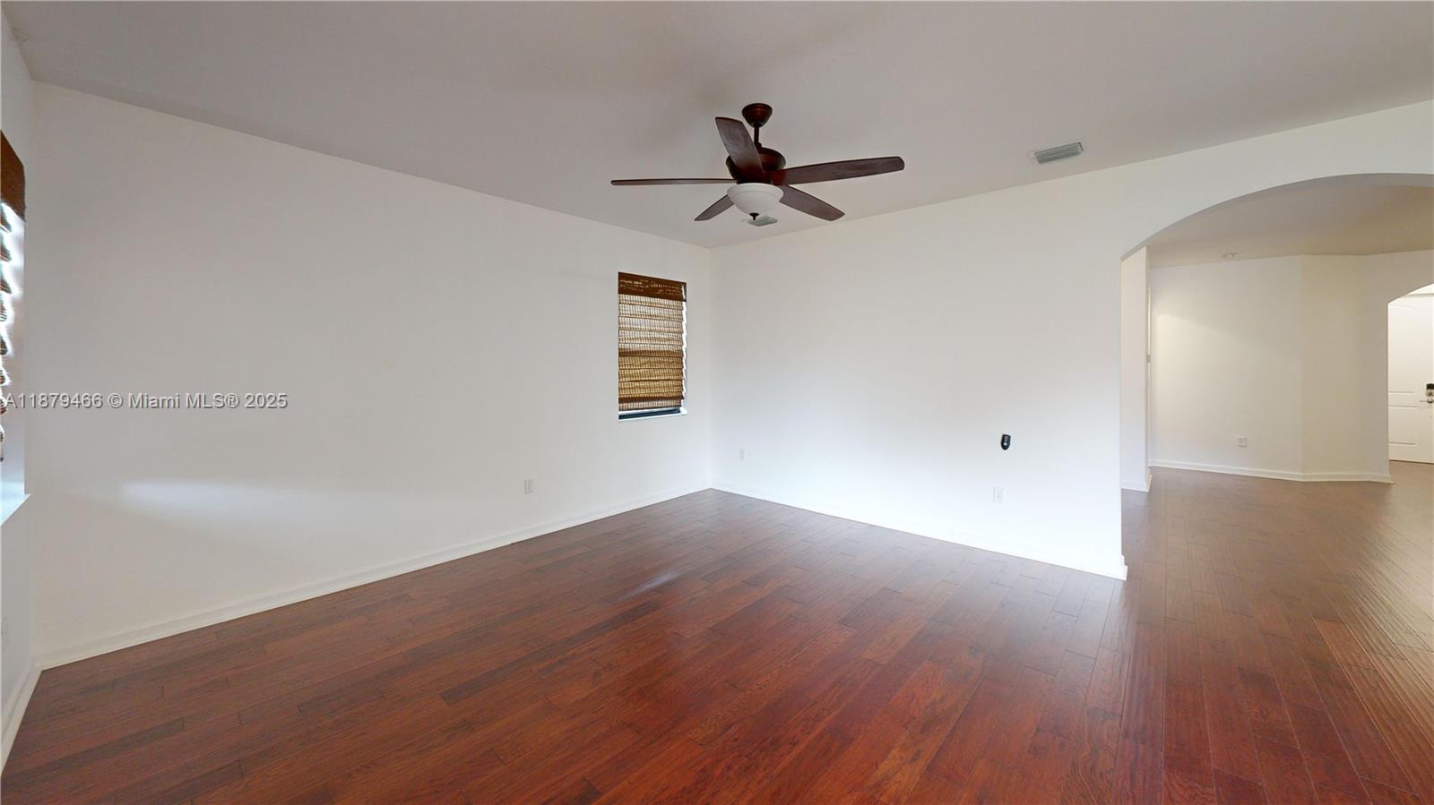 VENETIAN PARC WEST - Residential