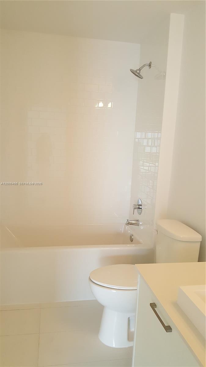 CENTRO CONDO - Residential