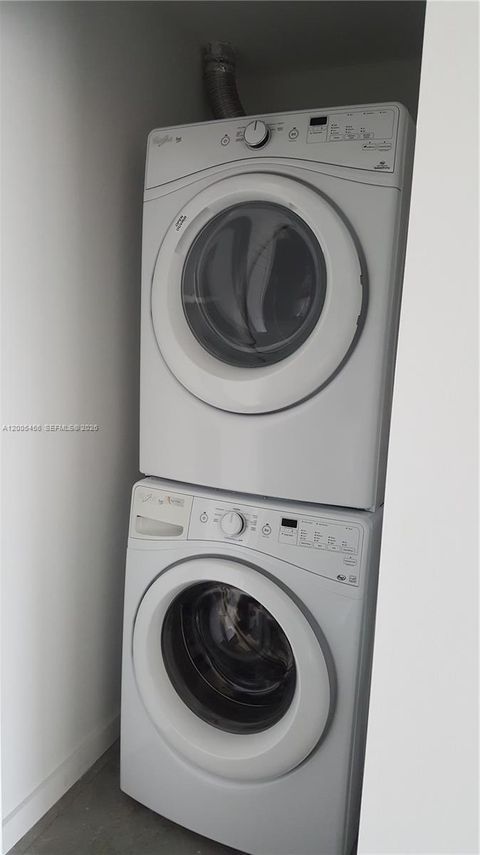 Tiny photo for 151 SE 1st St #1609, Miami, FL 33131 (MLS # A12005456)