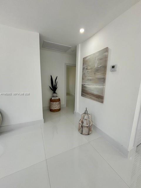 HOLLYWOOD LAKES SECTION - Residential