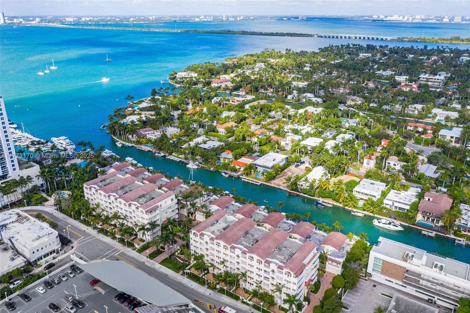 THE THS AT SUNSET HARBOUR - Residential