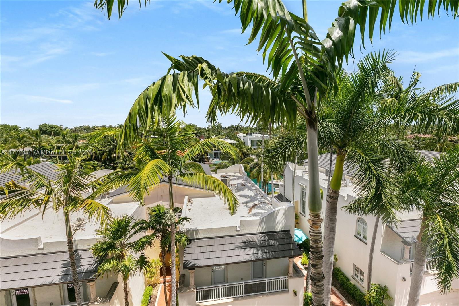 THE THS AT SUNSET HARBOUR - Residential