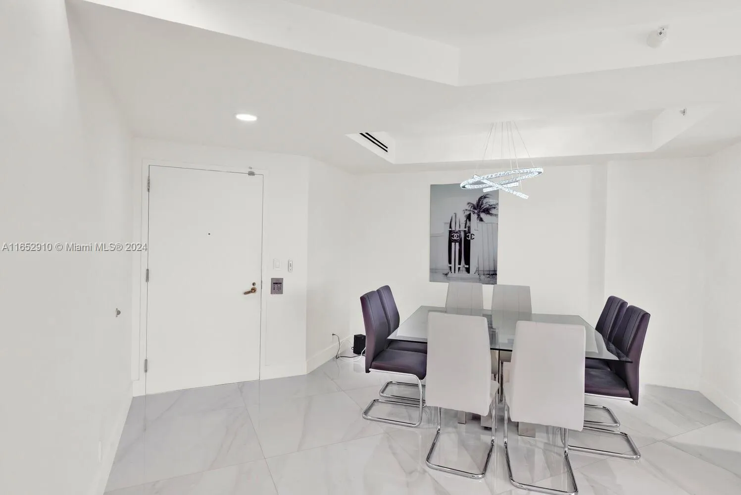 Aventura, Florida 33180, United States, 2 Bedrooms Bedrooms, ,2 BathroomsBathrooms,Residential,Active,44322