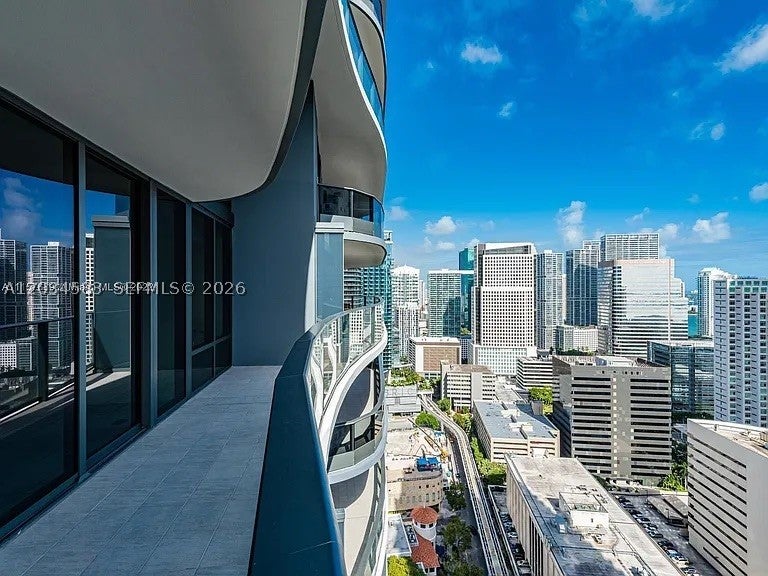 1000 Brickell Plz 3509
