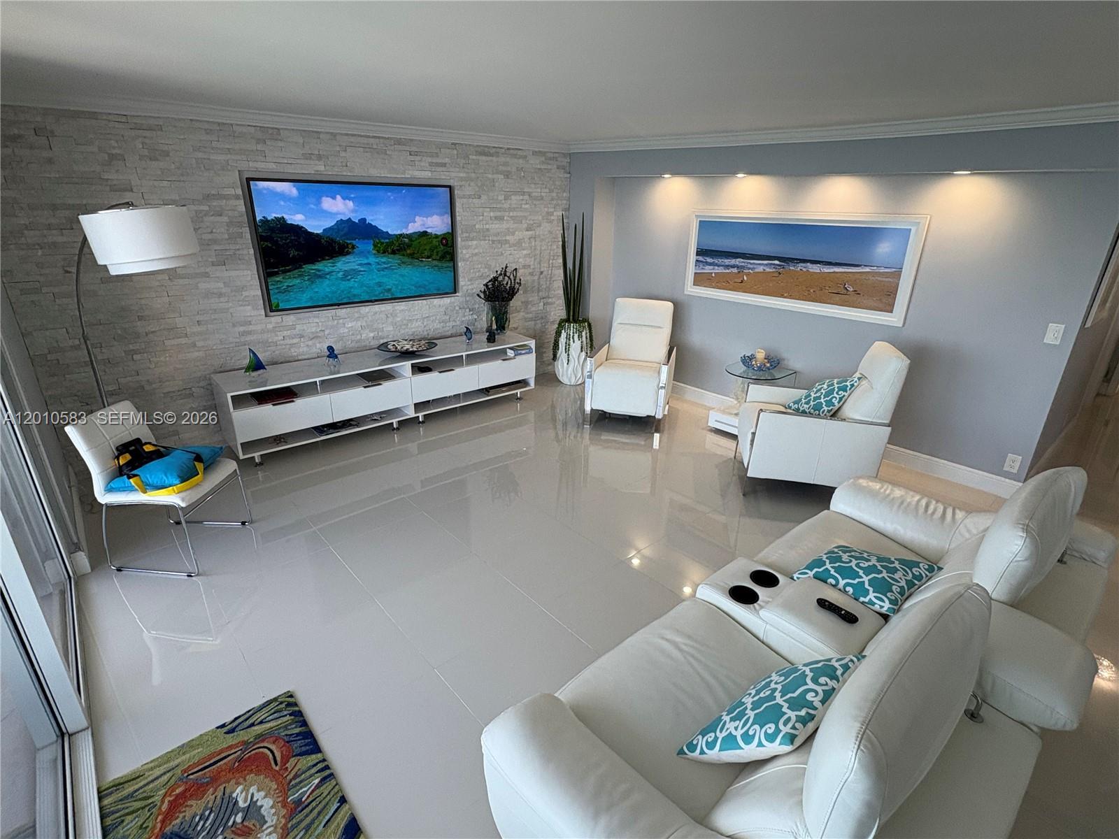 PARKER PLAZA CONDO ESTATE - Residential