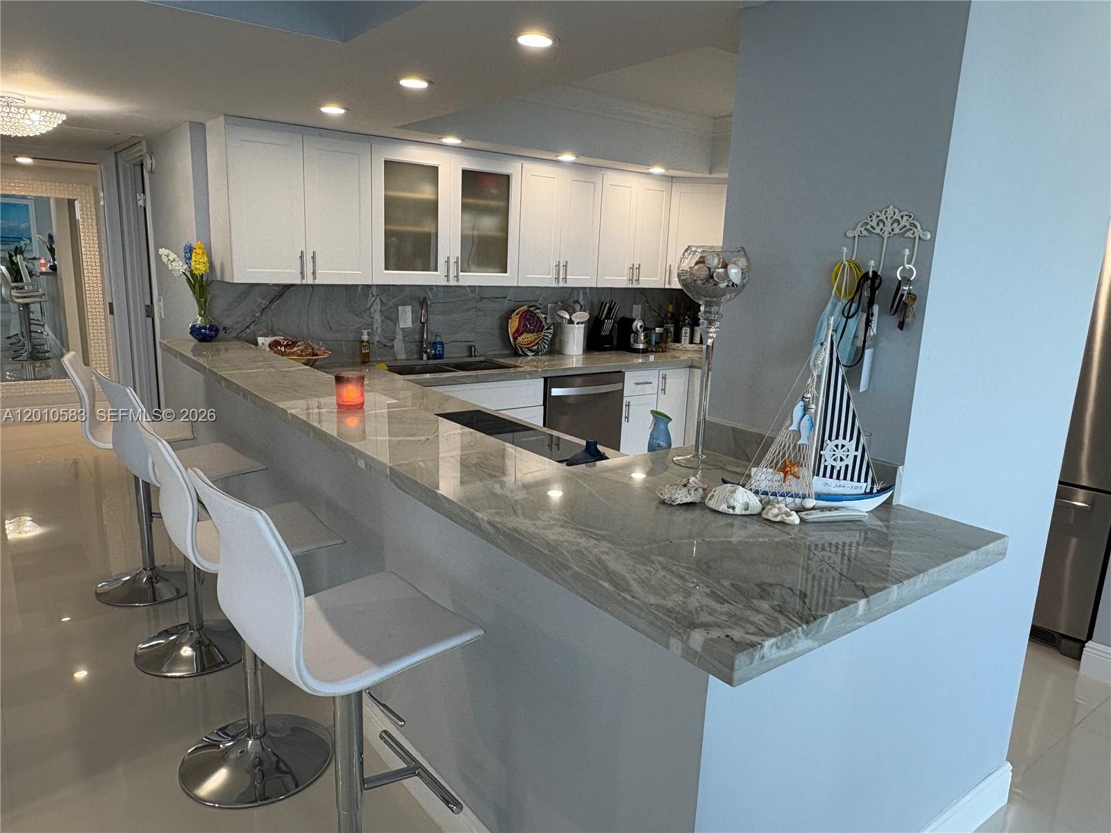 PARKER PLAZA CONDO ESTATE - Residential