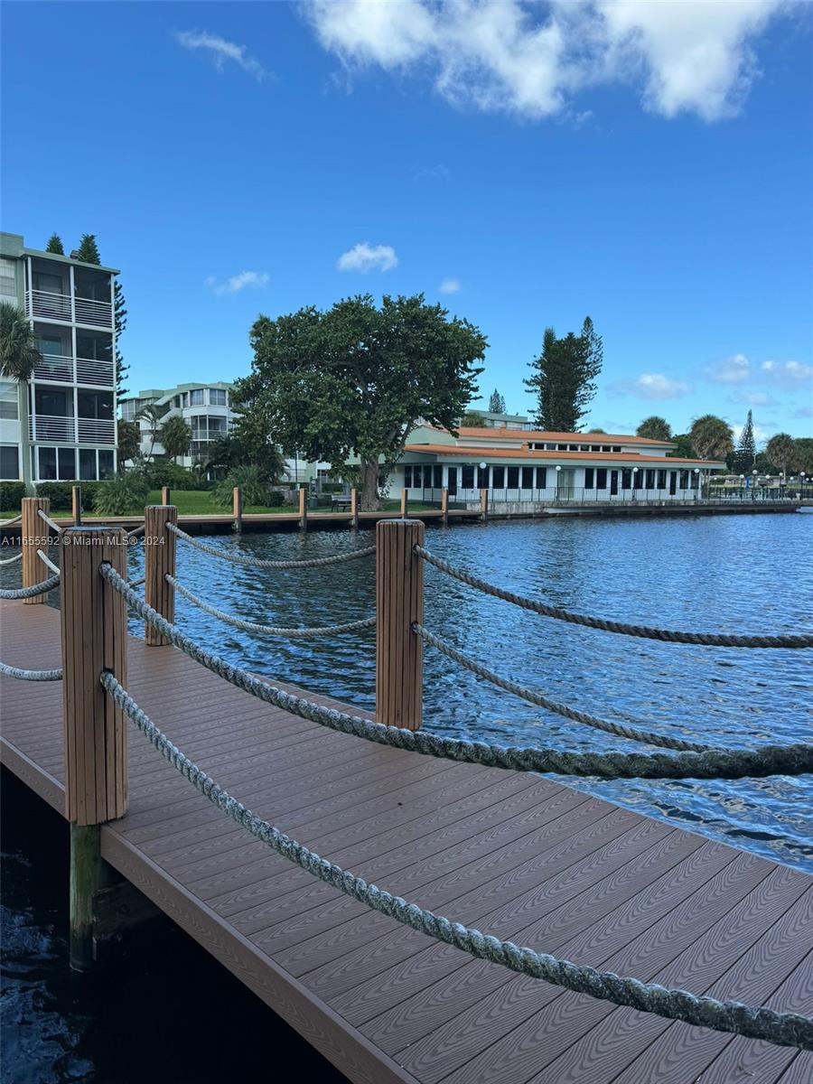 WATERGATE CONDOMINIUM NO - Residential