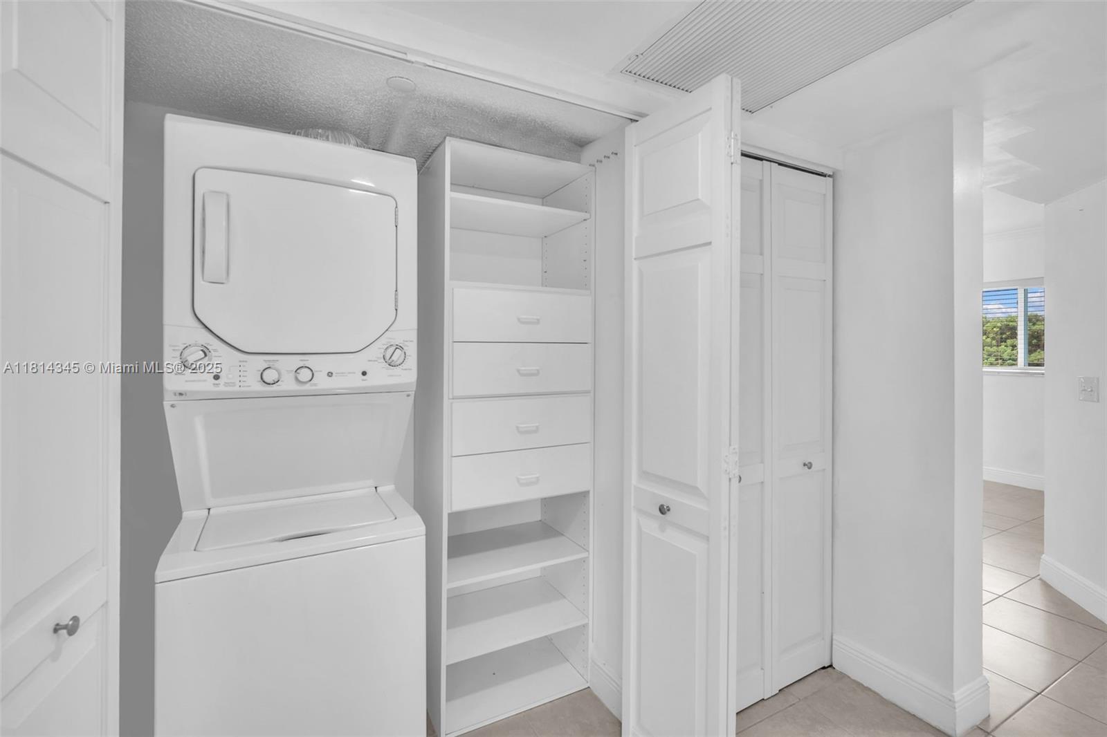 PLYMOUTH AT CENTURY VILLA - Residential