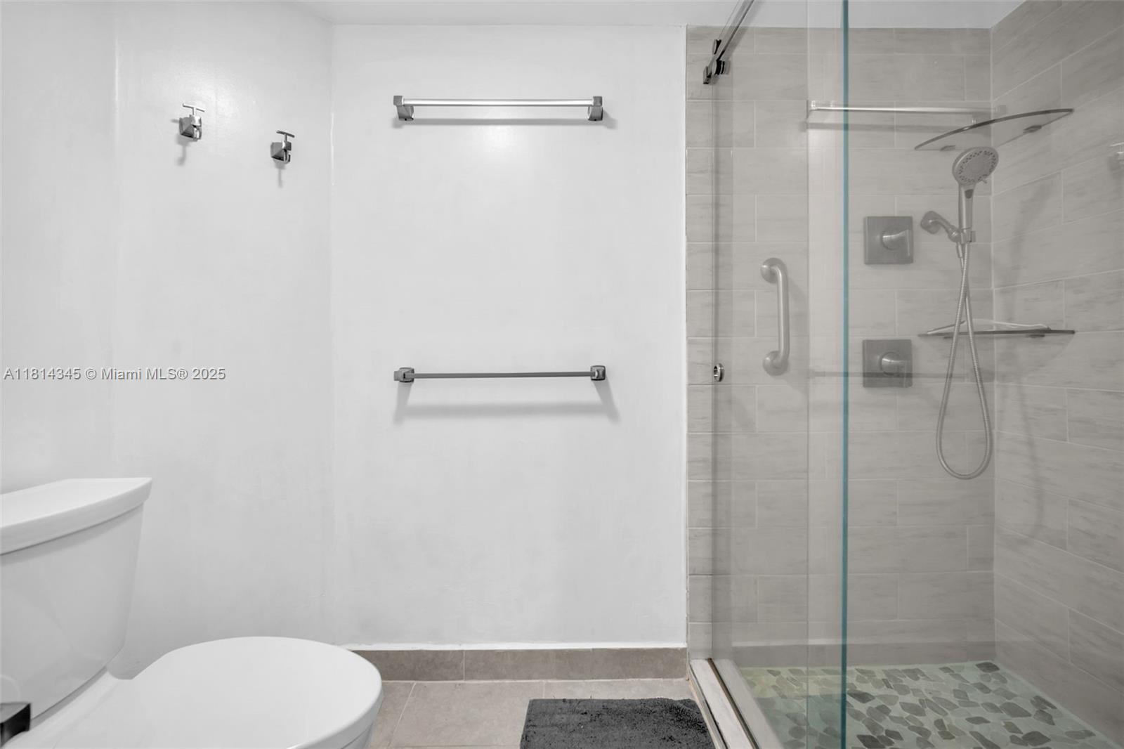 PLYMOUTH AT CENTURY VILLA - Residential