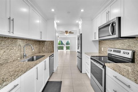 Photo of 701 SW 142nd Ave #414S, Pembroke Pines, FL 33027 (MLS # A11814345)