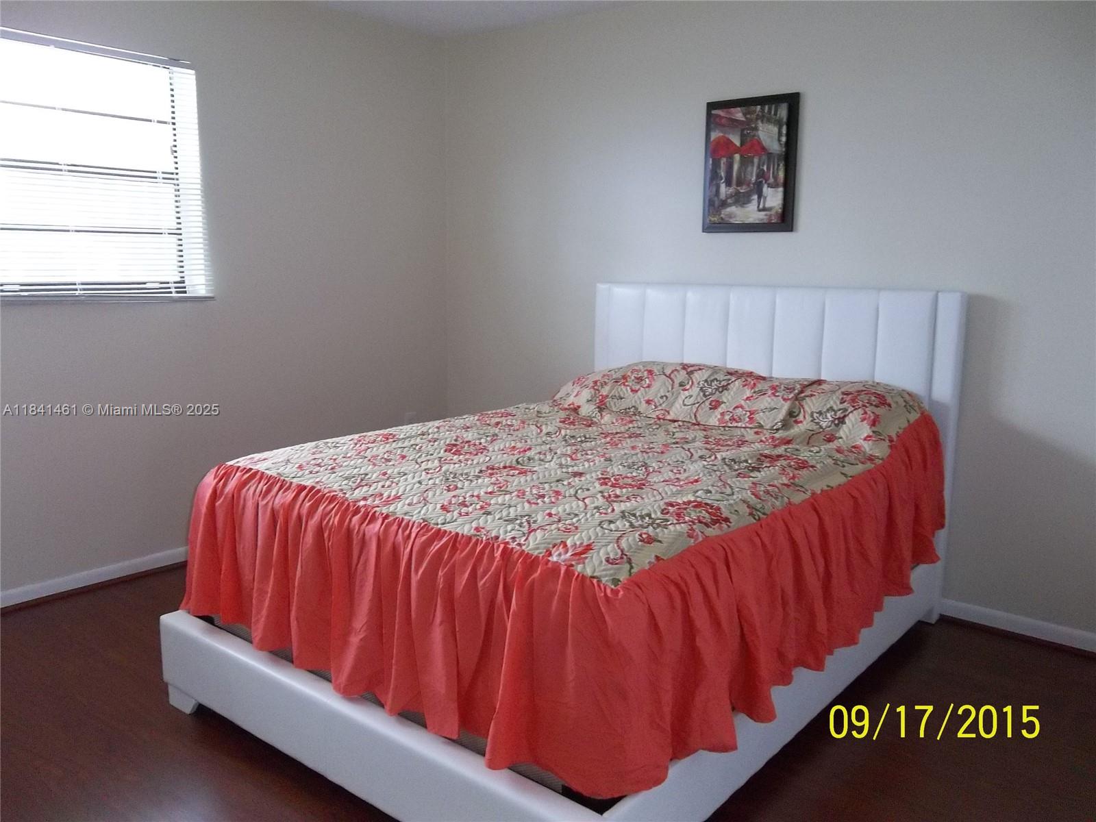 EDEN ROC CONDO - Residential Lease