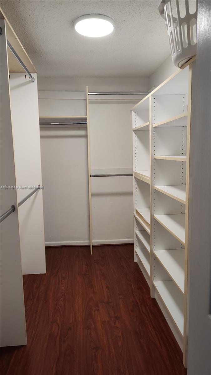 EDEN ROC CONDO - Residential Lease