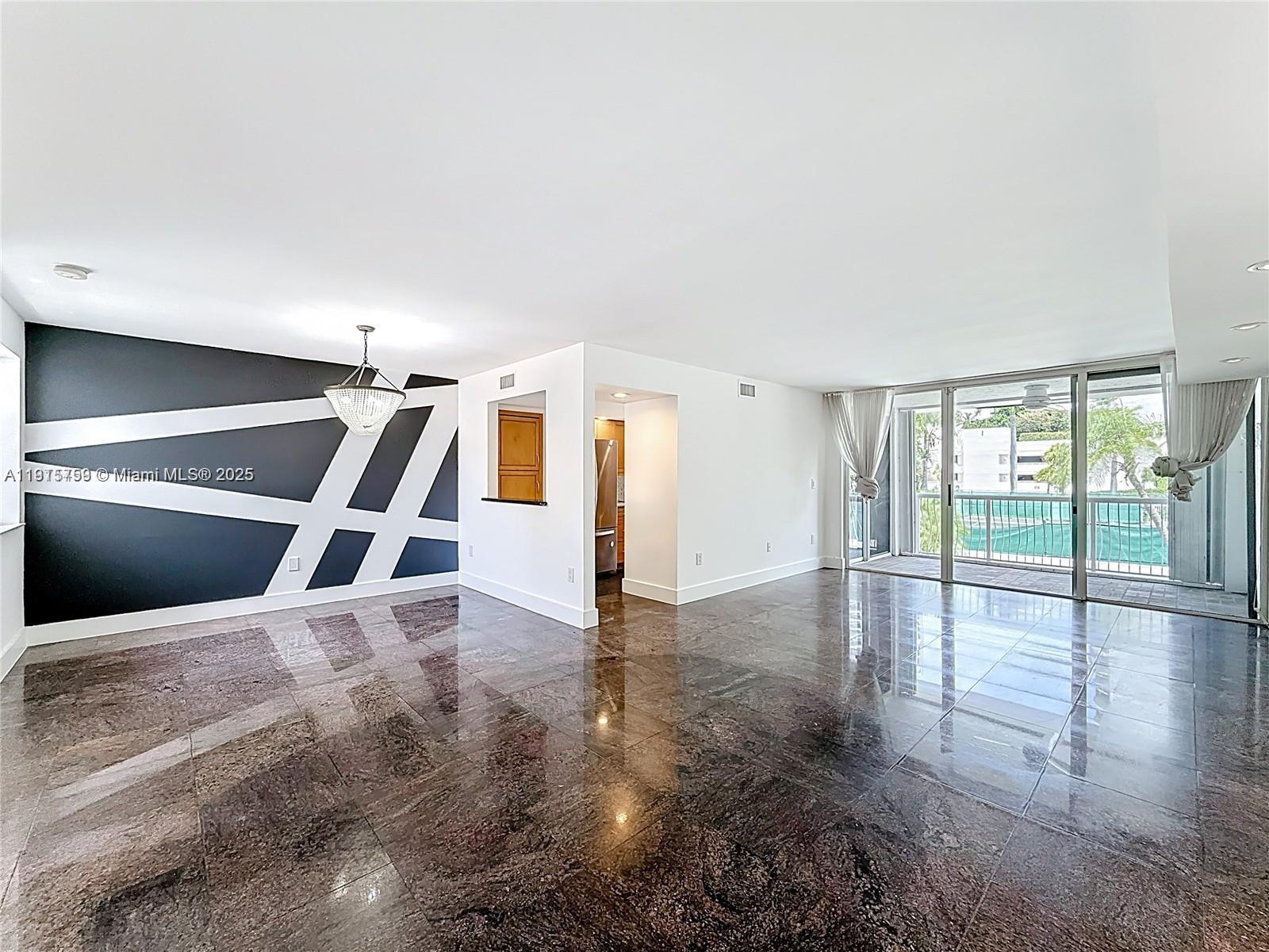 GOLDEN POINTE - Residential Lease