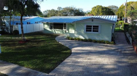 9425 SW 51st Pl Cooper City FL 33328