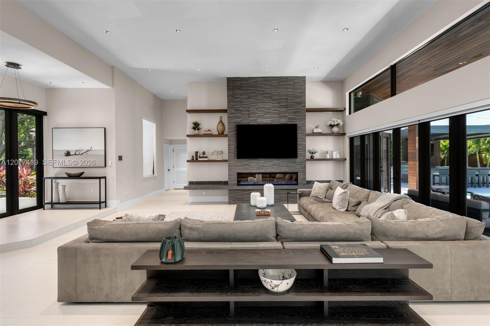 LEEWOOD LANE REVISED - Residential