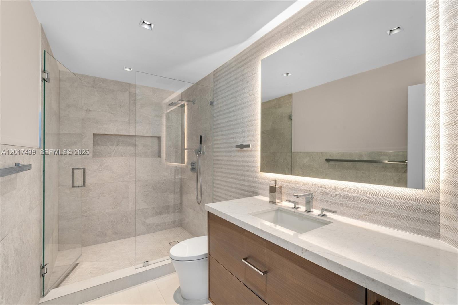 LEEWOOD LANE REVISED - Residential