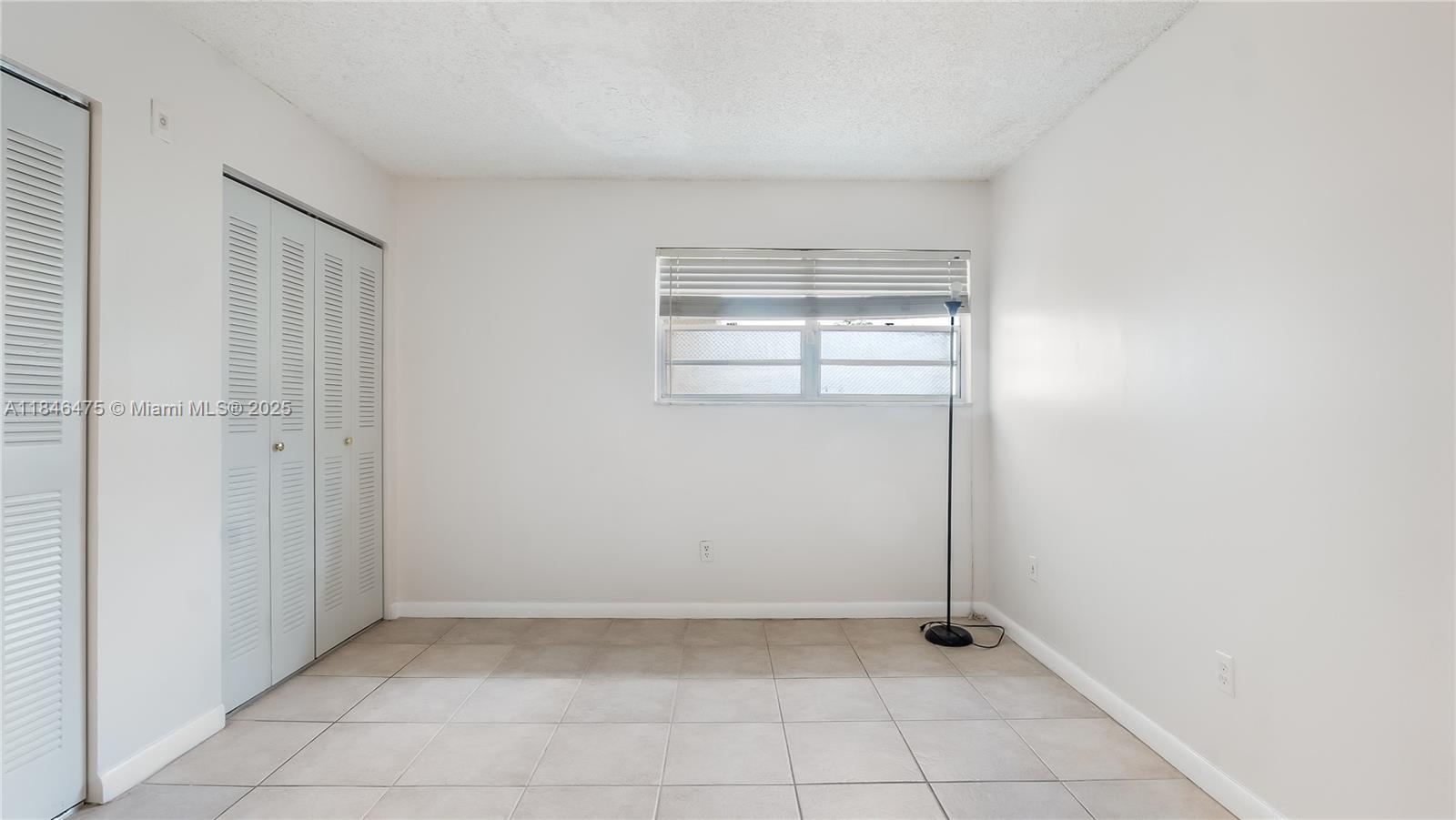 COURTYARDS AT KENDALL CON - Residential