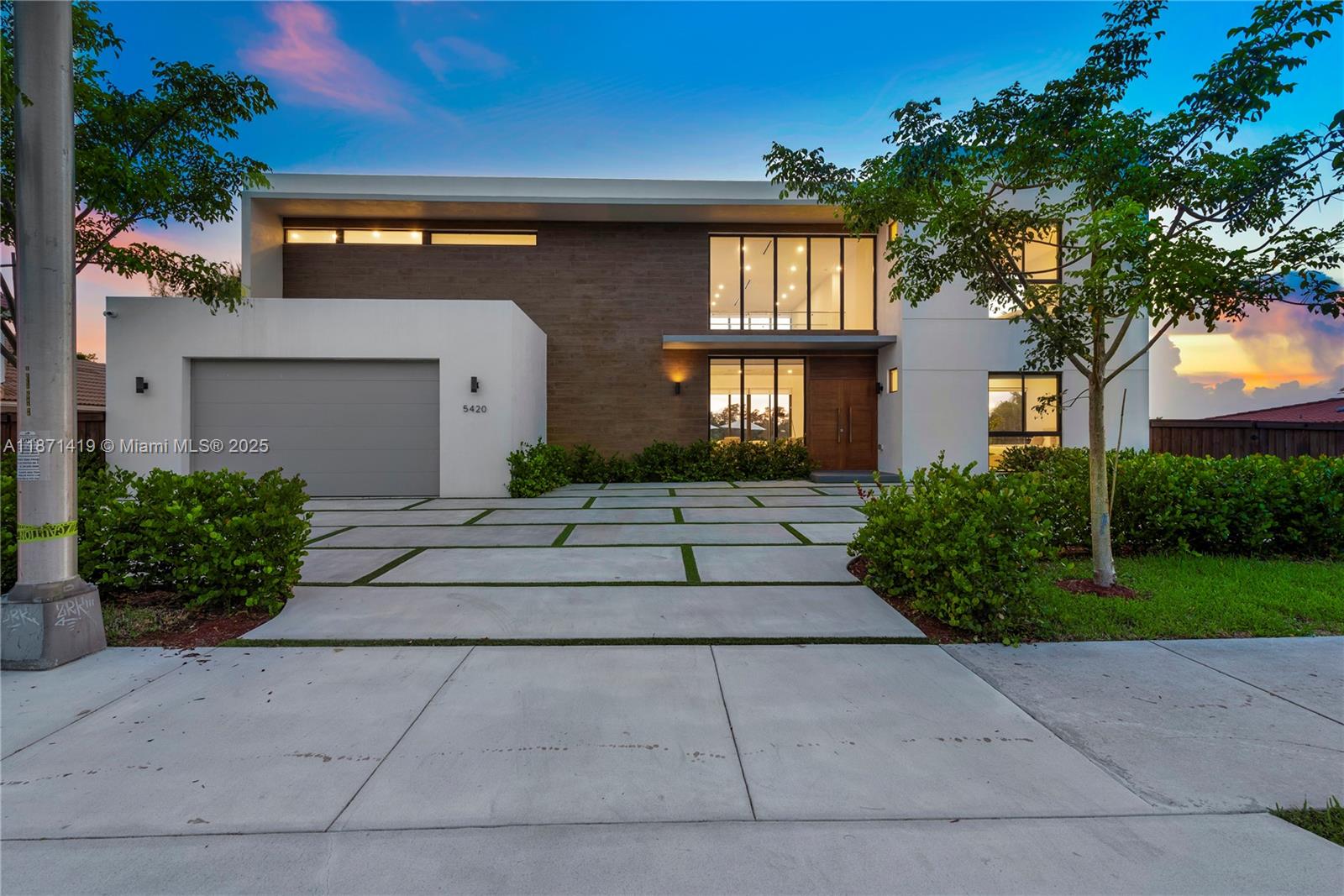 MARINA LAKES 1ST ADDN - Residential Lease