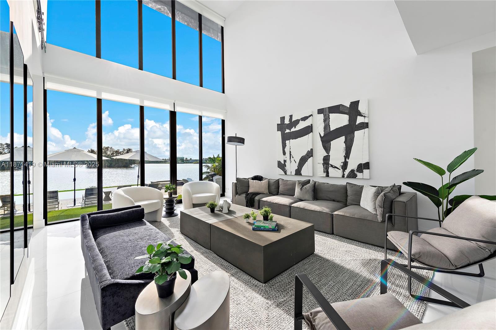 MARINA LAKES 1ST ADDN - Residential Lease