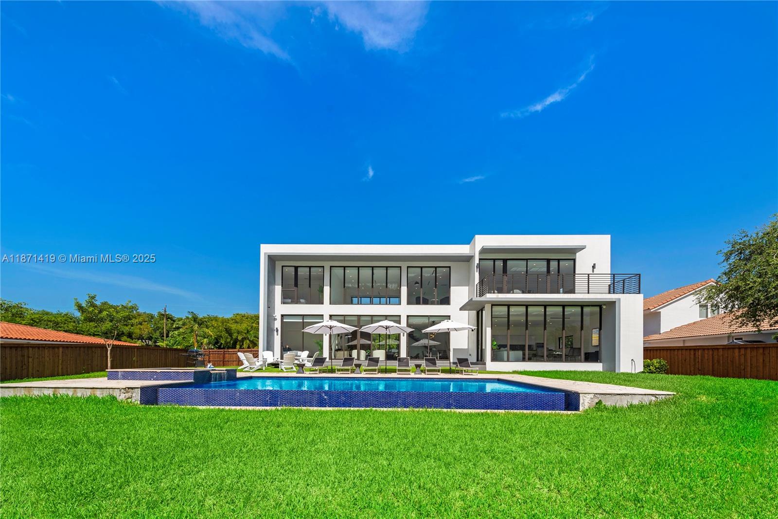 MARINA LAKES 1ST ADDN - Residential Lease