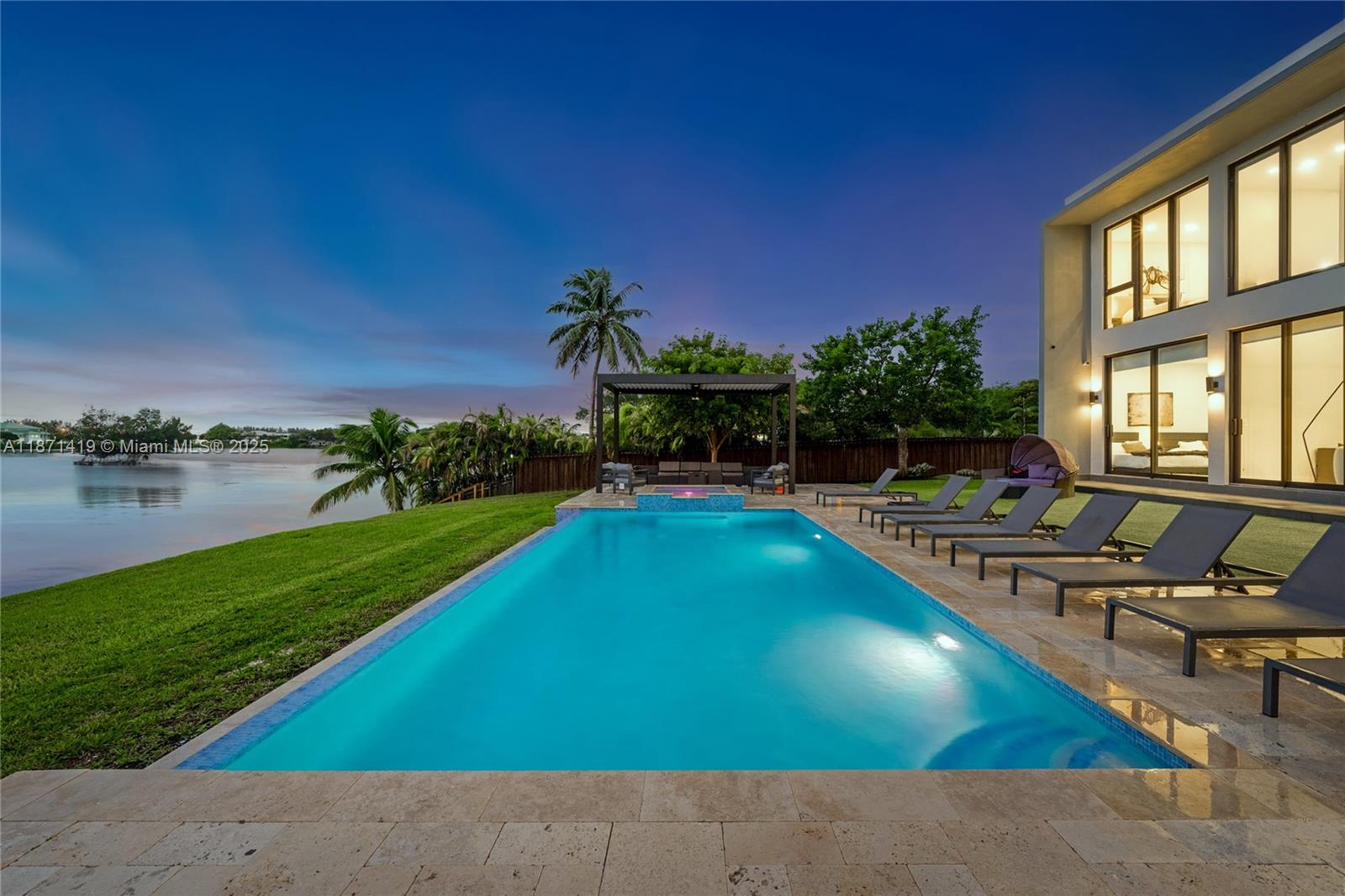 MARINA LAKES 1ST ADDN - Residential Lease